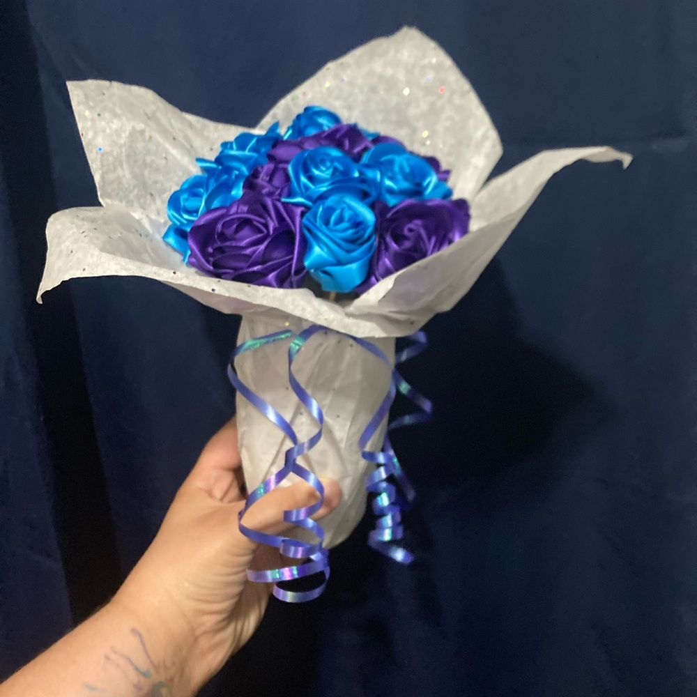Any Color Ribbon Rose Bouquets (Handmade) - Picture 5 of 5